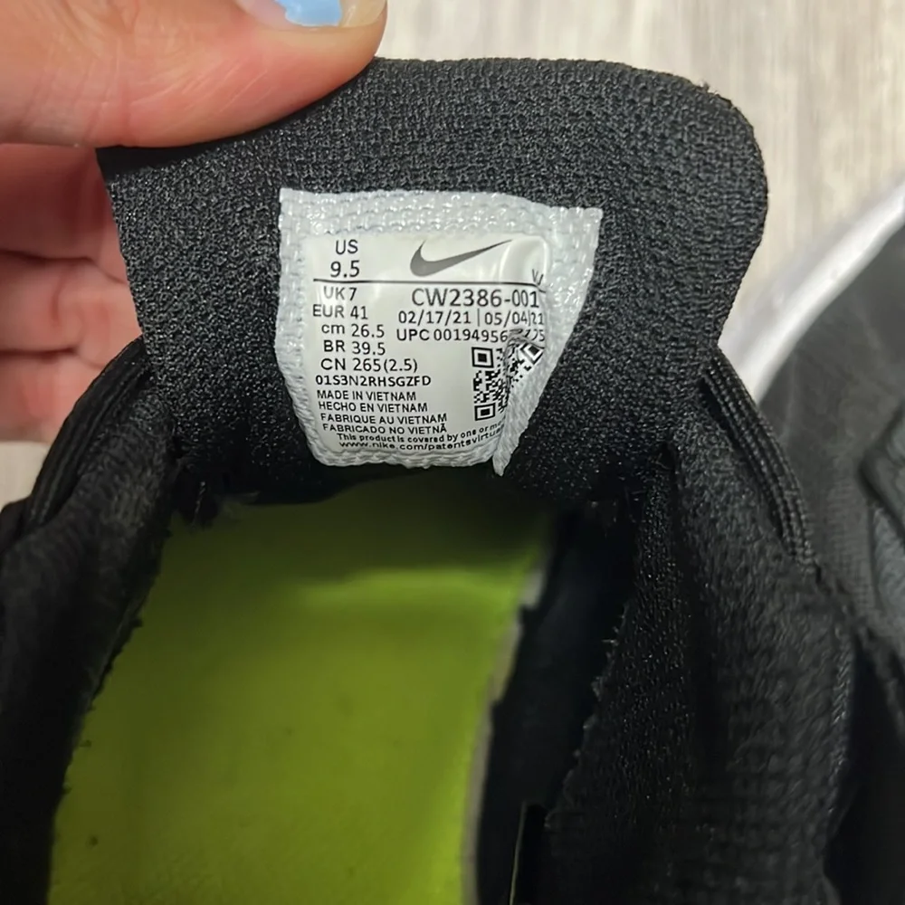 Nike Black and Neon Green Athletic Shoes